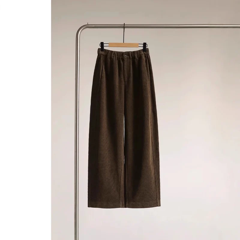 Damen Modische, weite Cordhose Nord Taschen