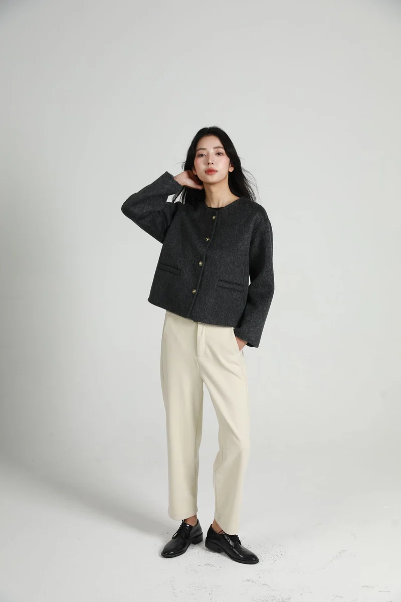 Damen Modische Kurzjacke mit Knopfleiste Nord Taschen