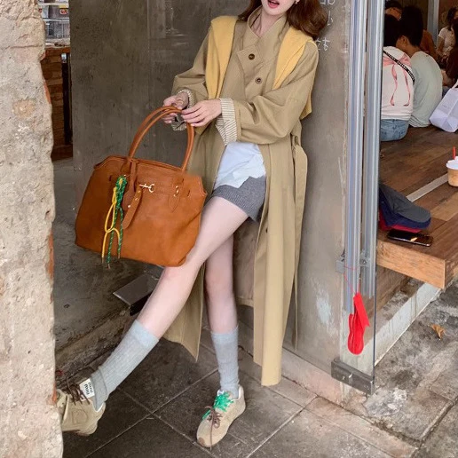 Damen Modische und elegante Übergangsjacke Nord Taschen