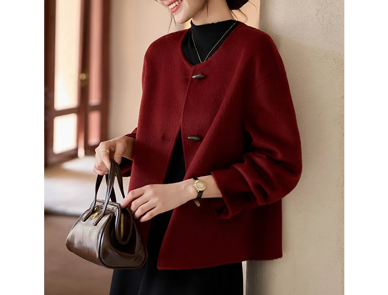 Damen Modische und elegante Strickjacke Nord Taschen