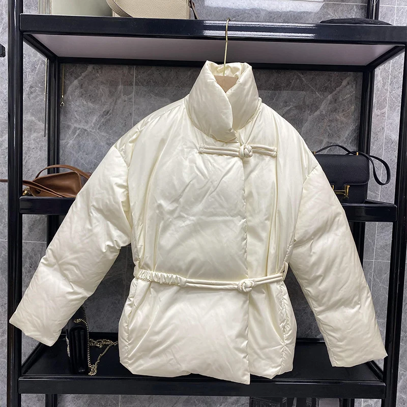 Damen Modische und elegante Steppjacke Nord Taschen