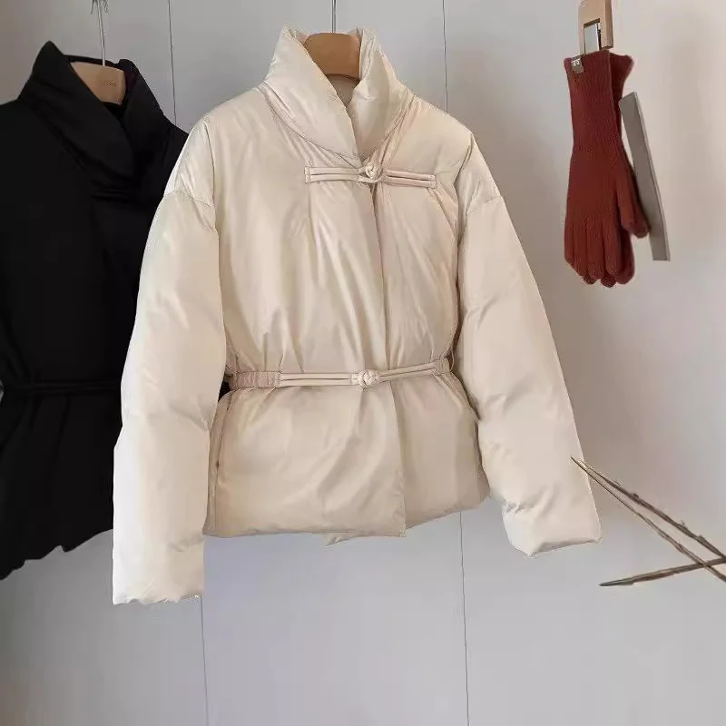 Damen Modische und elegante Steppjacke Nord Taschen