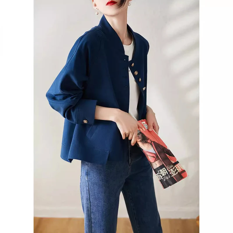 Damen Modische und elegante Jacke mit schmalem Schnitt Nord Taschen