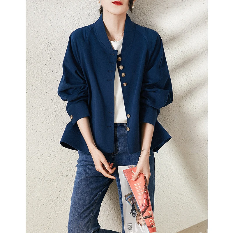 Damen Modische und elegante Jacke mit schmalem Schnitt Nord Taschen