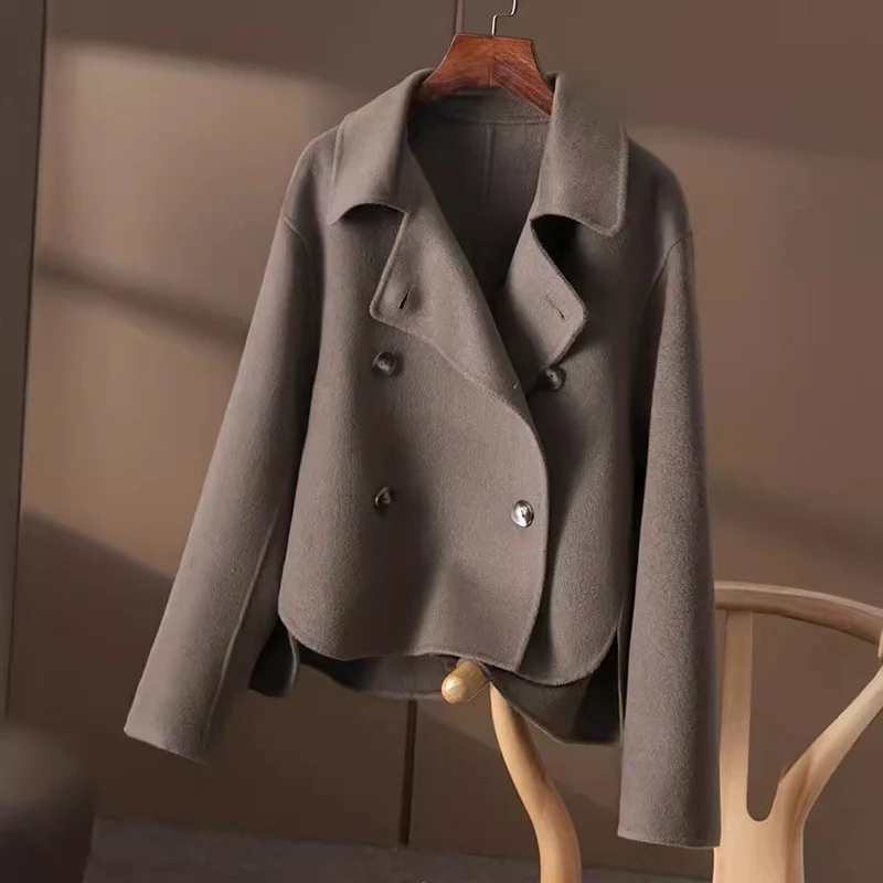 Damen Modische Kurzarmpulloverjacke Nord Taschen
