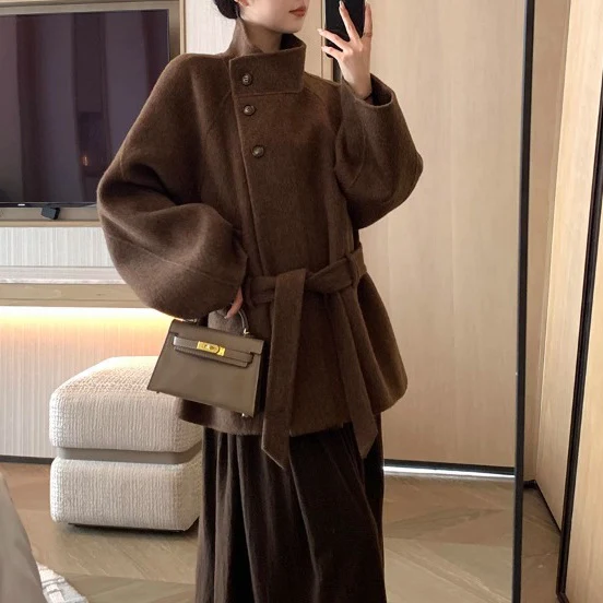 Damen Modischer und eleganter Wollmantel Nord Taschen