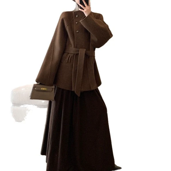 Damen Modischer und eleganter Wollmantel Nord Taschen
