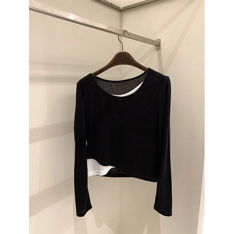 Damen Lässiges Langarmshirt mit asymmetrischem Schnitt Nord Taschen