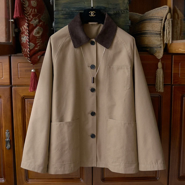 Damen Modische Übergangsjacke mit weichem Kragen Nord Taschen
