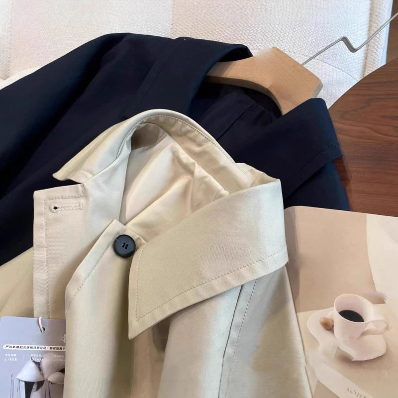 Damen Modische Übergangsjacke mit schickem Schnitt Nord Taschen