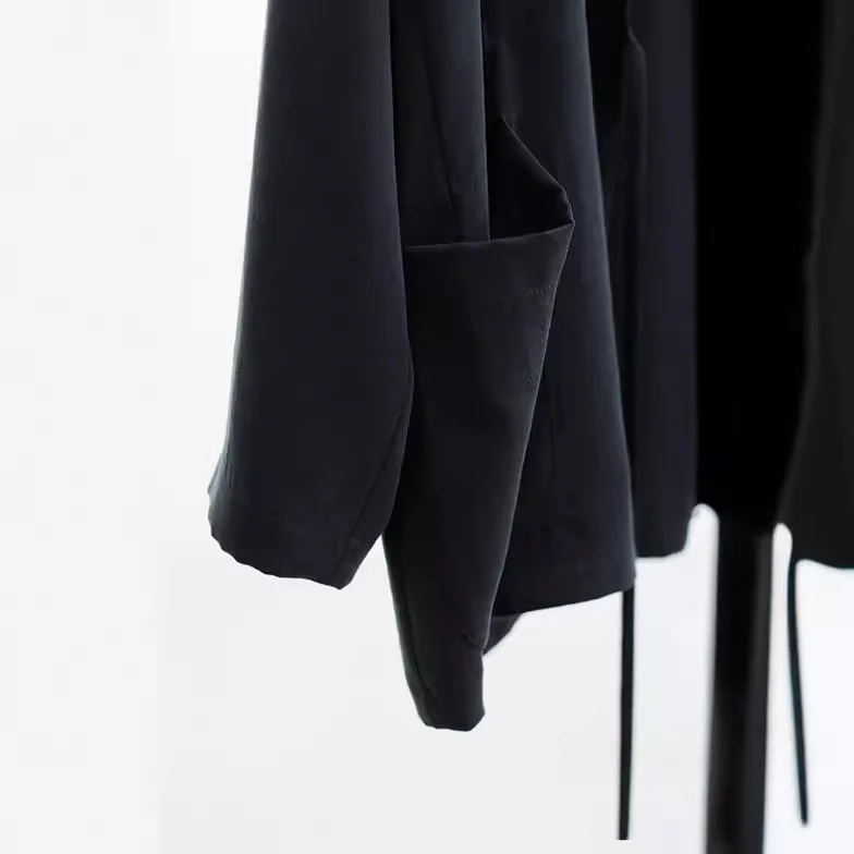 Damen Lässiger und eleganter Oversized-Blazer Nord Taschen