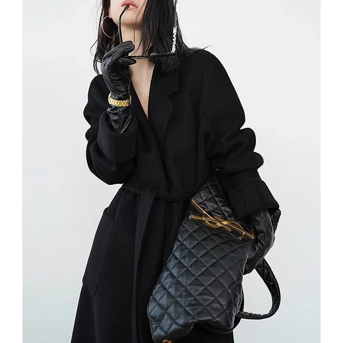 Damen Eleganter Wickelmantel mit Taillengürtel Nord Taschen