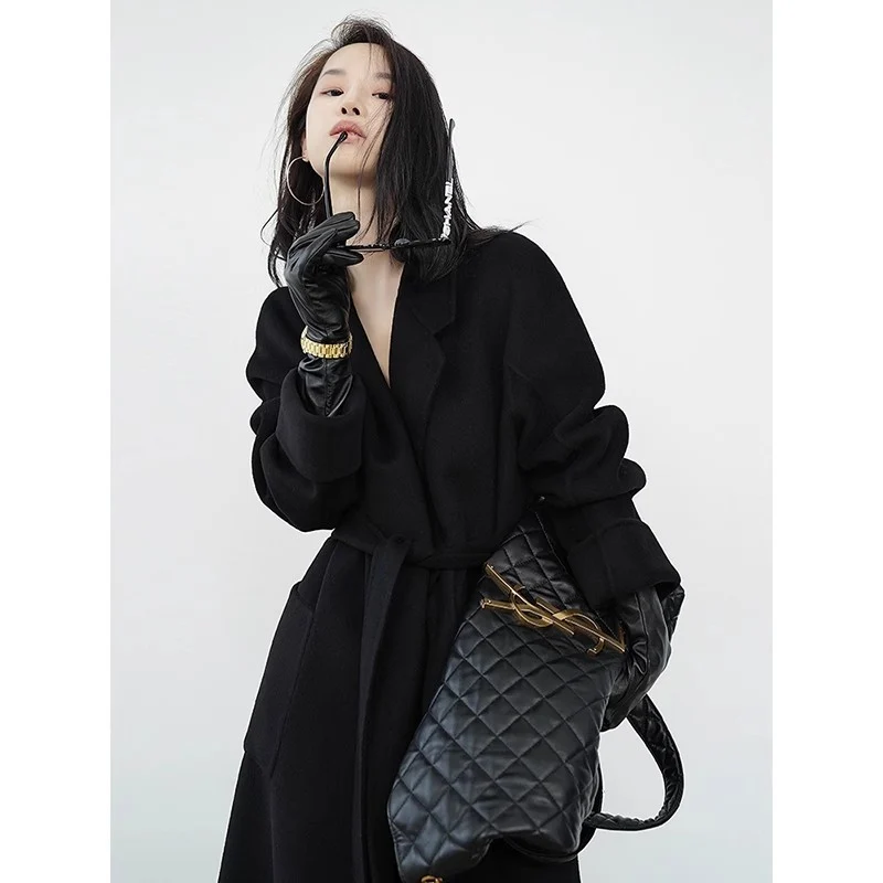 Damen Eleganter Wickelmantel mit Taillengürtel Nord Taschen