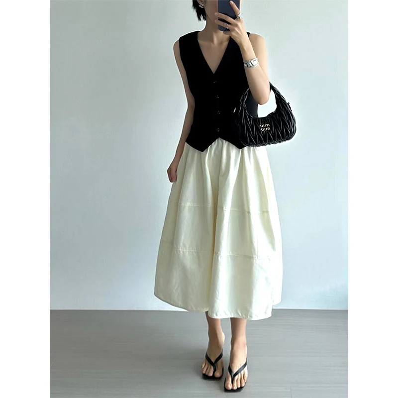 Damen Eleganter, weit geschnittener Midirock Nord Taschen