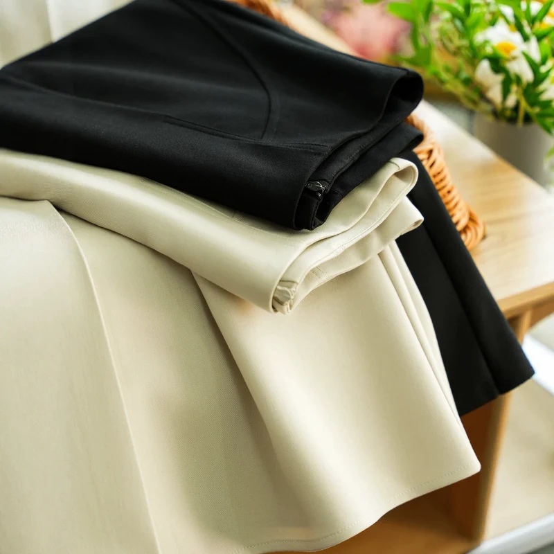 Damen Eleganter, weit geschnittener Maxirock Nord Taschen
