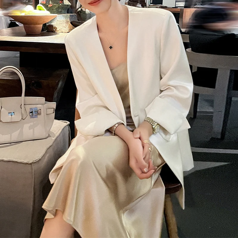 Damen Eleganter und zeitloser Blazer Nord Taschen
