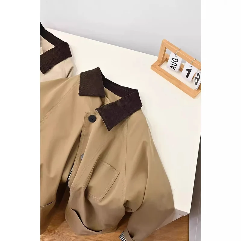 Damen Lässige Oversized-Jacke mit Kontrastkragen Nord Taschen