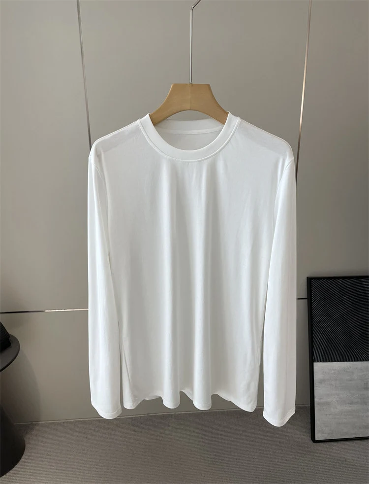 Damen Hochwertiges Langarmshirt aus atmungsaktivem Material Nord Taschen