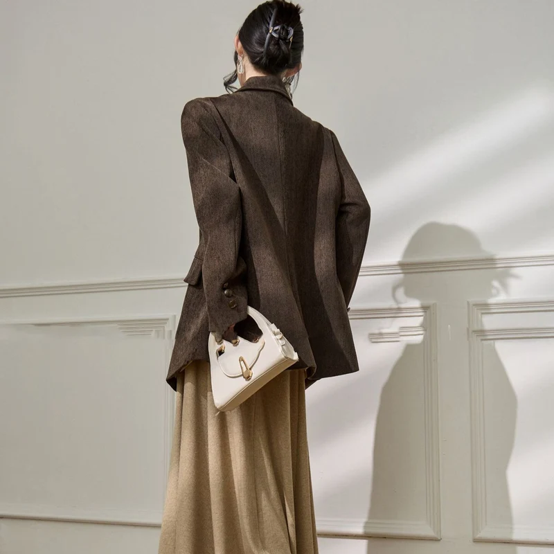 Damen Eleganter und vielseitiger Blazer mit Taillengürtel Nord Taschen