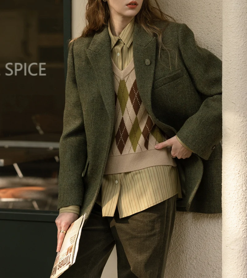Damen Eleganter und moderner Wollblazer Nord Taschen