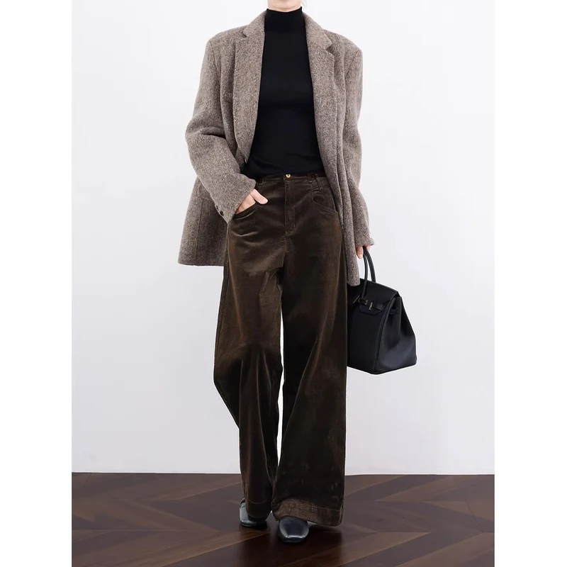 Damen Eleganter und lässiger Cord-Blazer Nord Taschen