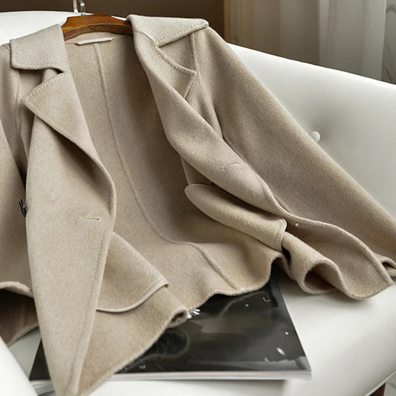 Damen Eleganter und komfortabler doppeltbreiter Blazer Nord Taschen