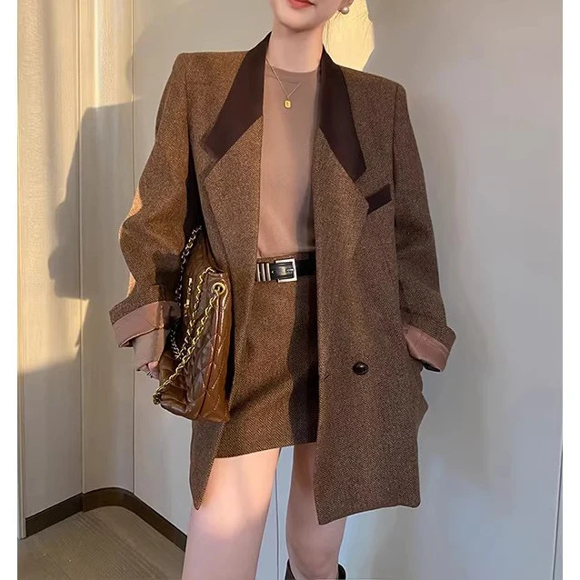 Damen Eleganter Tweed Blazer mit schickem Schnitt Nord Taschen