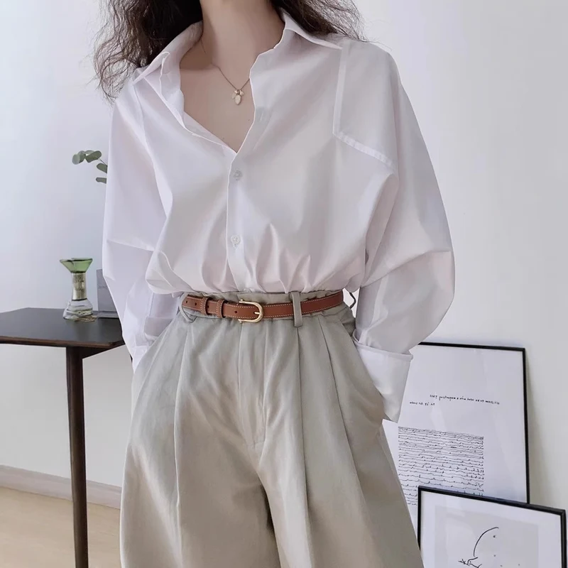 Damen Elegante und lässige Oversized Hemdbluse Nord Taschen