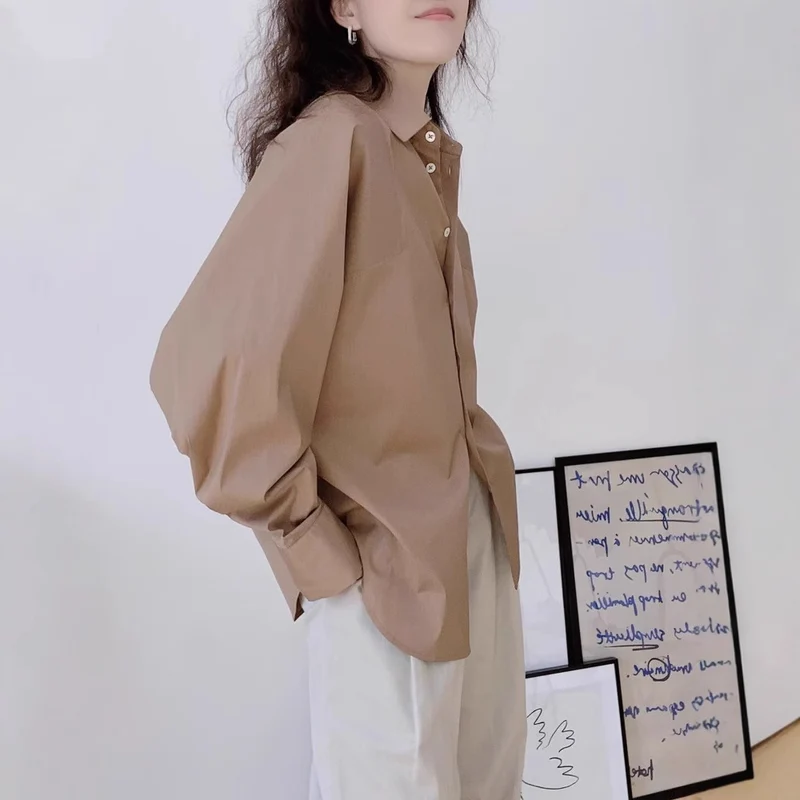 Damen Elegante und lässige Oversized Hemdbluse Nord Taschen