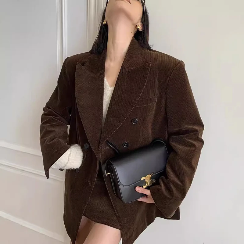 Damen Eleganter Cordblazer Nord Taschen
