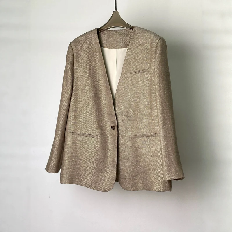 Damen Eleganter Blazer mit weichem Stoff Nord Taschen