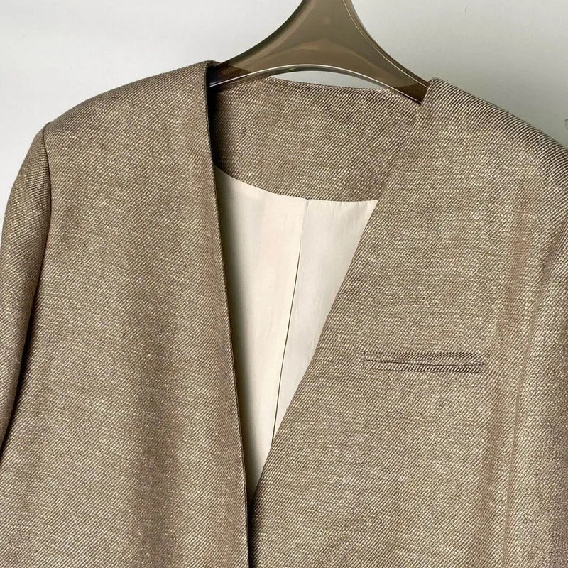 Damen Eleganter Blazer mit weichem Stoff Nord Taschen