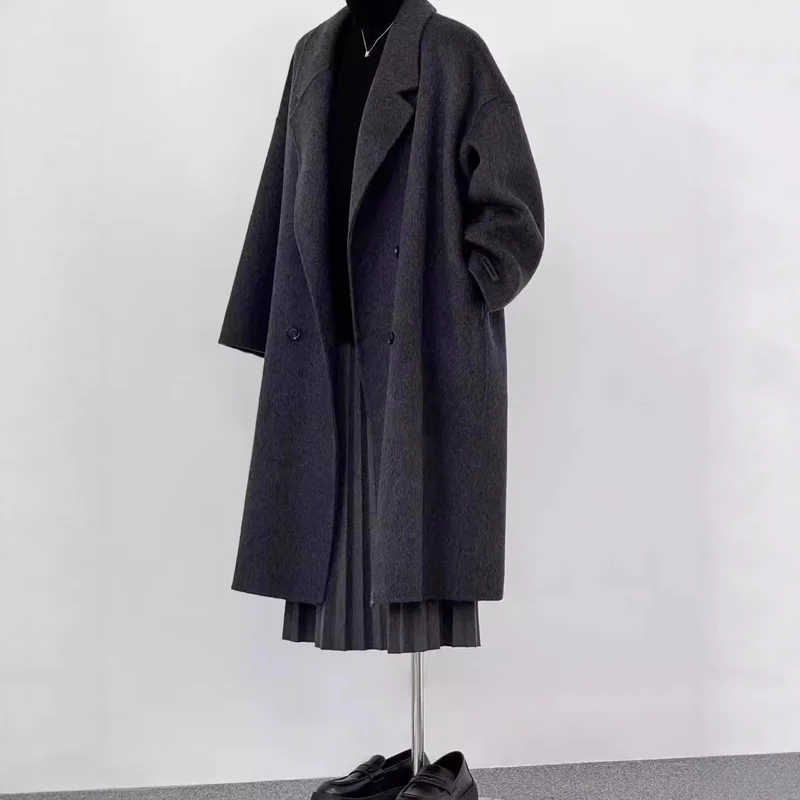 Damen Oversize Wollmantel mit weitem Revers und entspannter Silhouette Nord Taschen