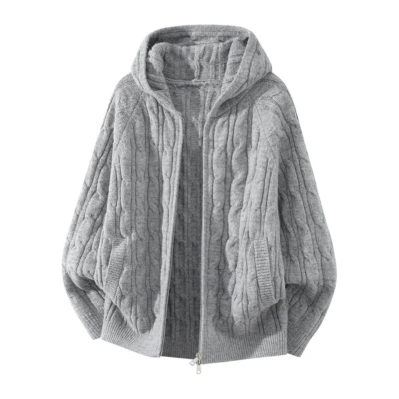 Damen Oversize Kapuzen-Strickjacke mit Zopfmuster und teilbarem Reißverschluss Nord Taschen