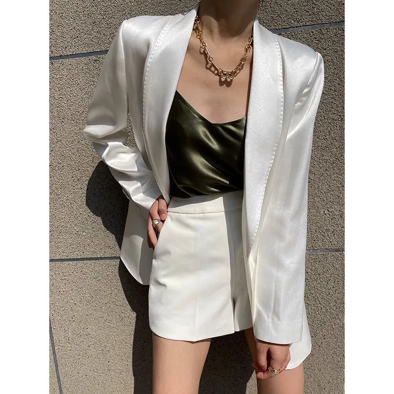 Damen Eleganter, taillierter Satinblazer Nord Taschen