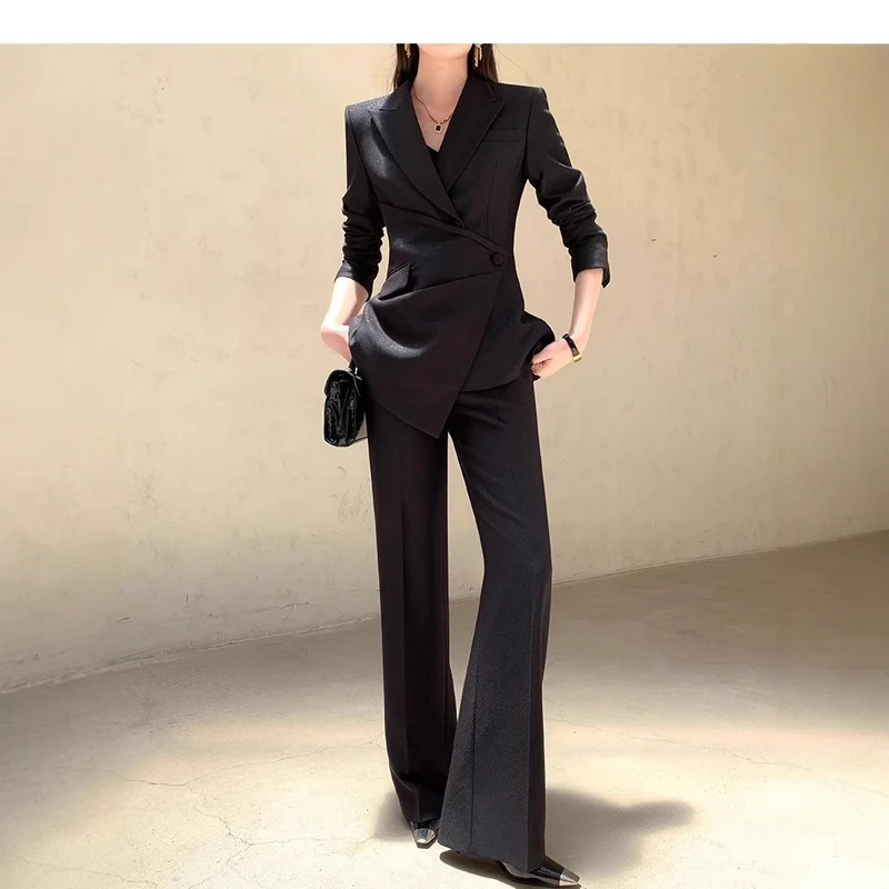Damen Elegantes Blazer-Set mit modernem Schnitt Nord Taschen