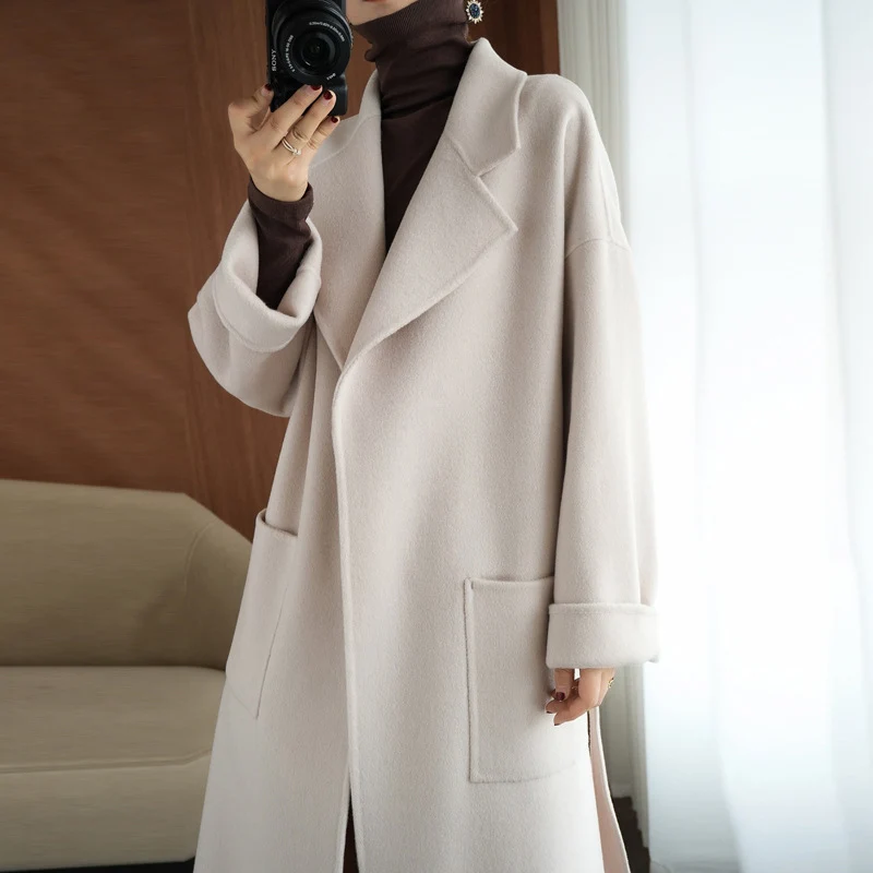 Damen Eleganter Wollmantel mit oversized Schnitt Nord Taschen