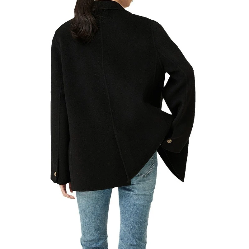 Damen Elegante und bequeme Wolljacke Nord Taschen