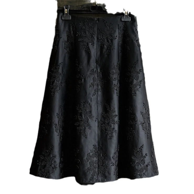 Damen Eleganter Maxirock mit floralem Muster Nord Taschen