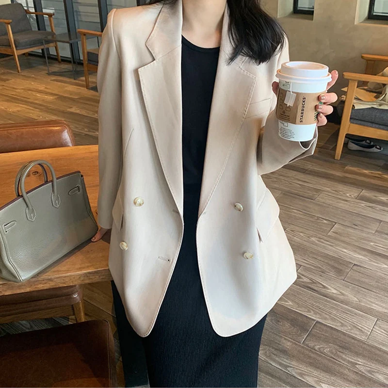 Damen Eleganter, taillierter Prägeblazer Nord Taschen