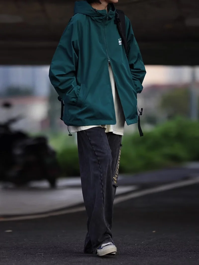 Unisex Wetterfeste Übergangsjacke Nord Taschen