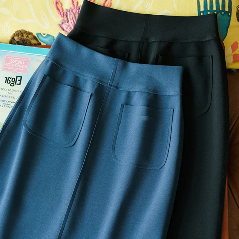 Damen Eleganter, schmal geschnittener Midirock Nord Taschen