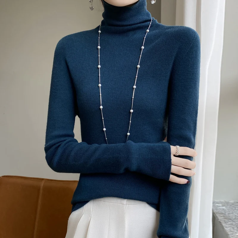 Damen Schmaler Rollkragen-Feinstrickpullover mit elastischer Rippenstruktur und minimalistischer Silhouette Nord Taschen