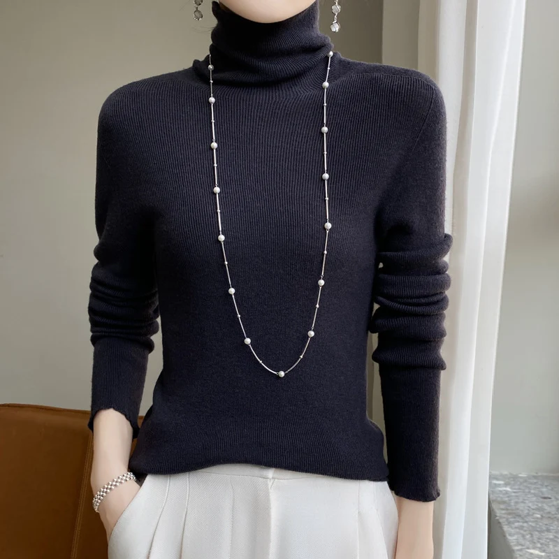 Damen Schmaler Rollkragen-Feinstrickpullover mit elastischer Rippenstruktur und minimalistischer Silhouette Nord Taschen