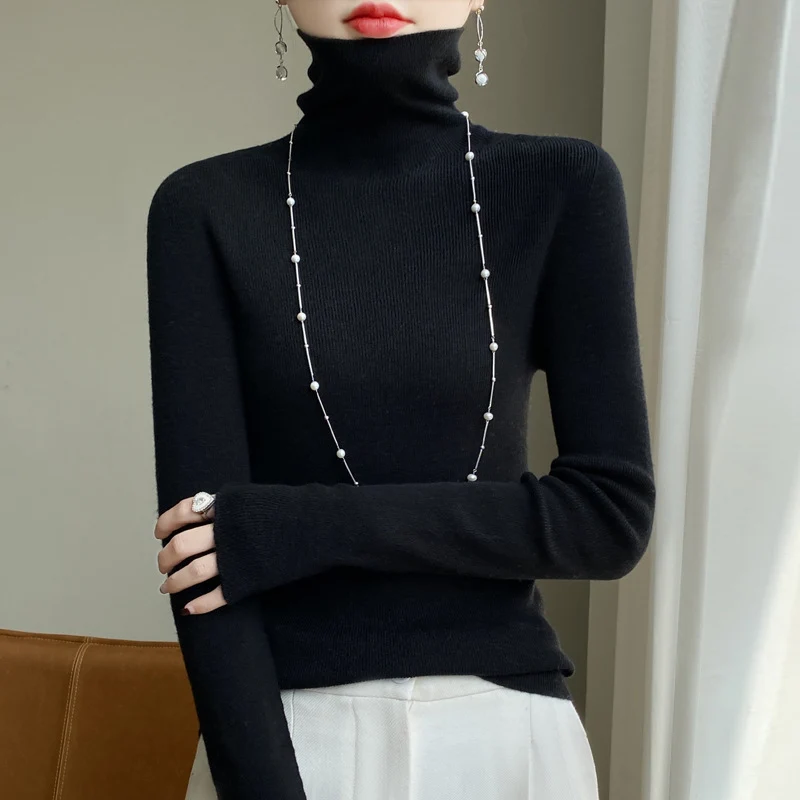 Damen Schmaler Rollkragen-Feinstrickpullover mit elastischer Rippenstruktur und minimalistischer Silhouette Nord Taschen