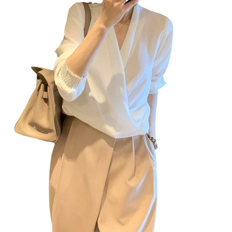 Damen Elegante Wickelbluse Nord Taschen