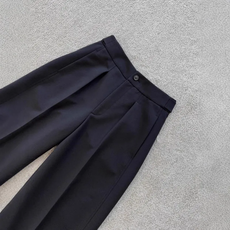 Damen Elegante weite Stoffhose mit Falten Nord Taschen