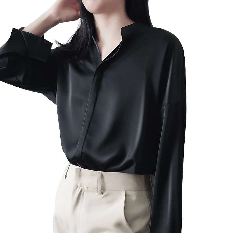 Damen Elegante Bluse aus hochwertigem Satin Nord Taschen