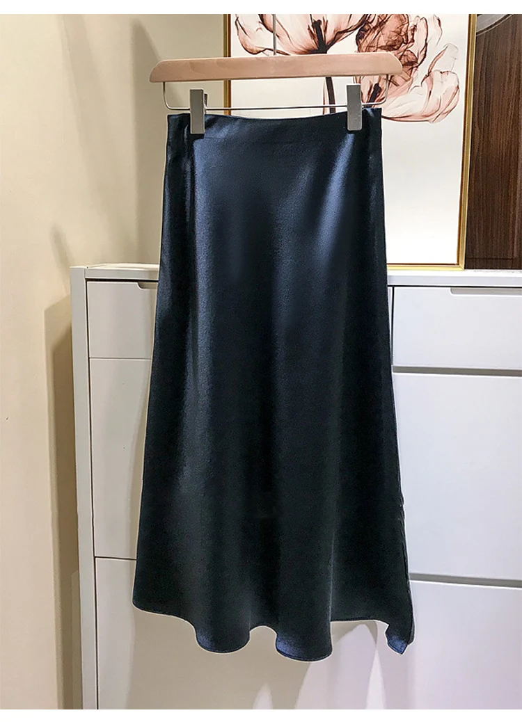 Damen Eleganter Satinrock mit asymmetrischem Schlitz Nord Taschen