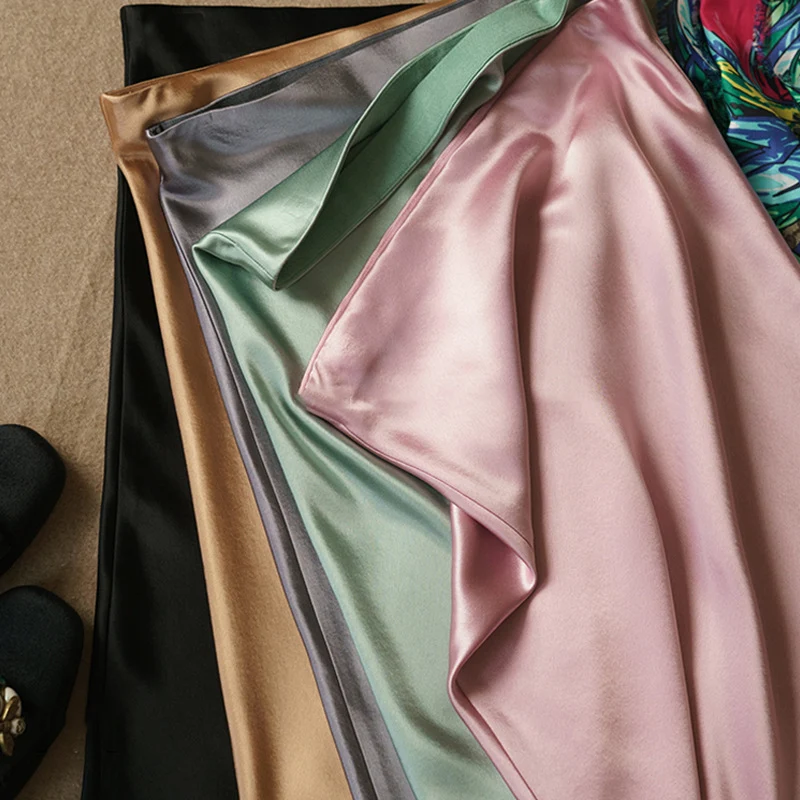 Damen Eleganter Satin-Midirock Nord Taschen